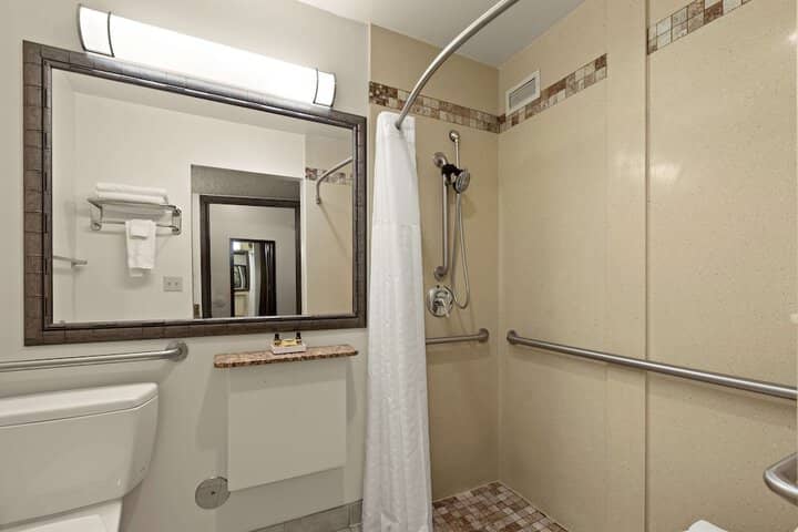 Room 35 of 58