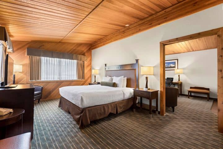 Room 21 of 58